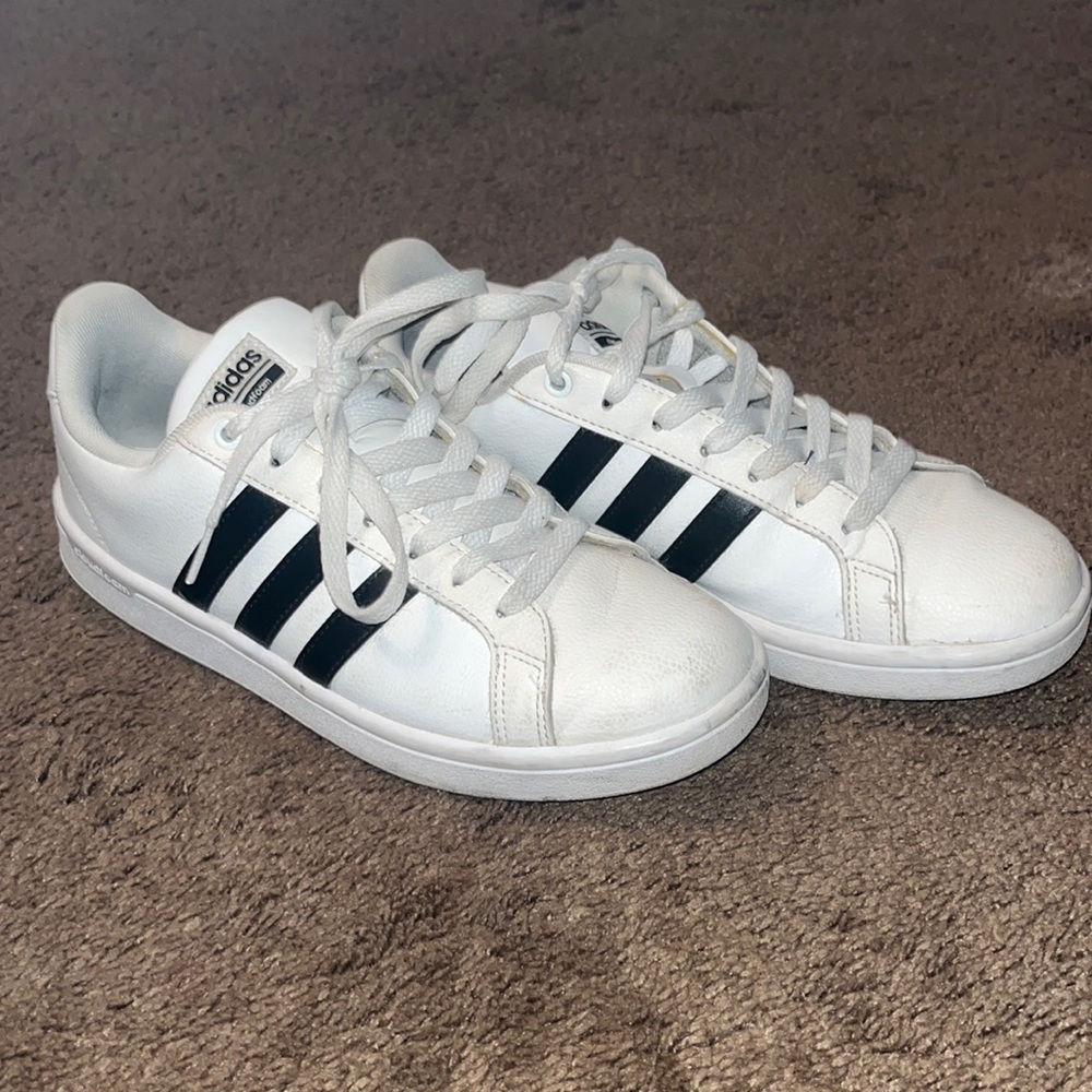 Adidas Neo